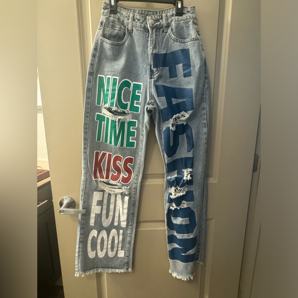 Pants - Picture 4 of 6